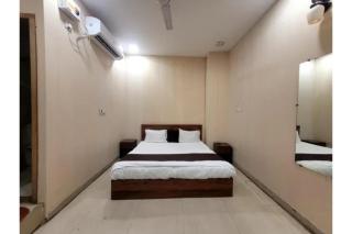 FabHotel Blest Inn - 4
