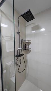 City Retreat - Westland - 7