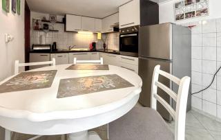 Nice Apartment In Brela With Wifi - 6