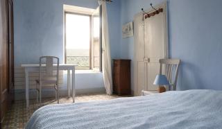 Beautiful Mediterranean house with character - 3
