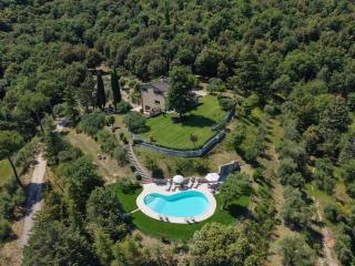 Villa Melissa with a pool in the tranquility of the hills with a view of Lake Trasimeno - 6