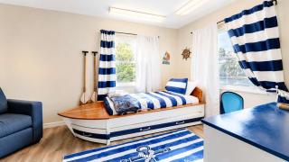 Crystal River 4BR - Private Dock - Sleeps 9 - 4