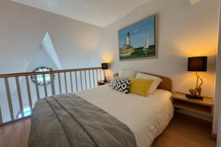Apartment with sea view terrace and swimming pool - 6