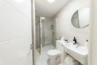 Stylish 1 Bedroom Apartment in Central Liverpool - 6