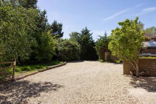 Clover - Super King Ensuite Room in Sidlesham - 4