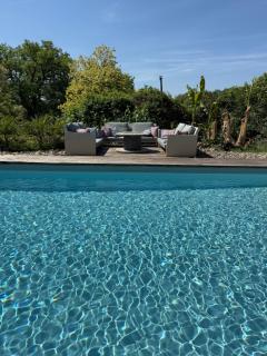 Cocon de Verdure Suite avec piscine & lit King Size 2mx2m Table d'Hôtes proche Agen Nérac Villeneuve - 0