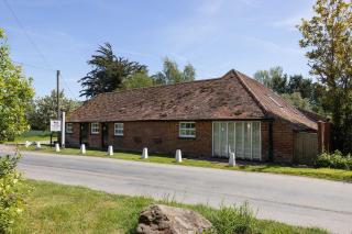 Wren Barn - Cosy 2-bed converted barn in Sidlesham - 9