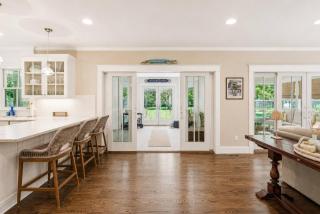 Southampton Luxury Private Beach + Tennis Courts - 3