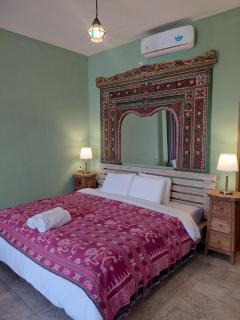 Ameli Bed & Breakfast - 1