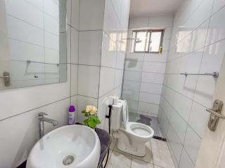 Powell Executive Suites - 1