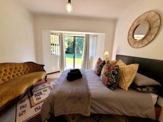 Elegant two-bedroom apartment on the banks of the Eerste River in Stellenbosch - 9