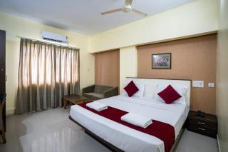 Hotel Vyshak Inn - 2