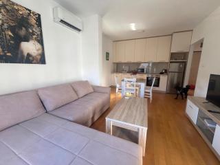 One bedroom apartment with garage - 8