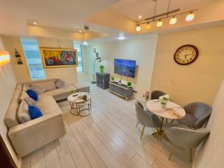 Luxury 2 Bed Centaurus Apartment Margalla View - 6