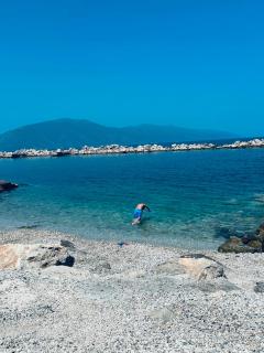 Paros Rooms Family Place Radhime Vlore - 4