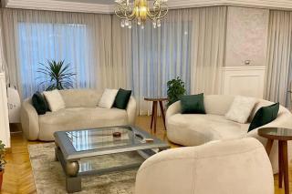 Luxury 4BDR Flat by Homely in Gezirat ElArab - 5