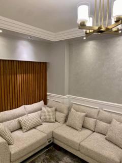 Luxury 4BDR Flat by Homely in Gezirat ElArab - 4