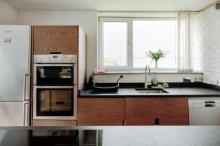 The Old Coach House, Luxury Harbourside Apartment - 7