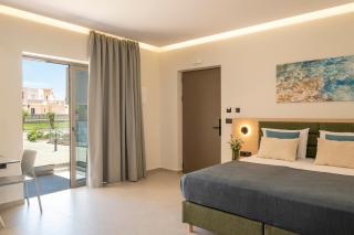 Eanthia Beach Resort - 3