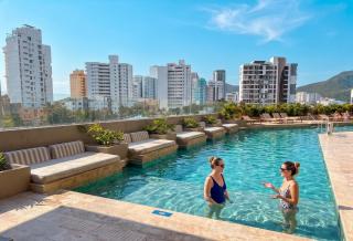 Exclusive Experience Rooftop & Pools - 4