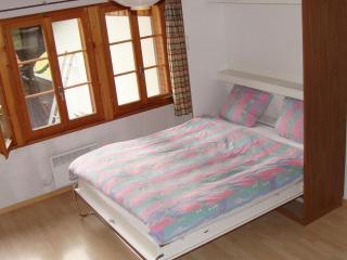 Scenic Holiday Home with Altels View - Kandergrund - 5