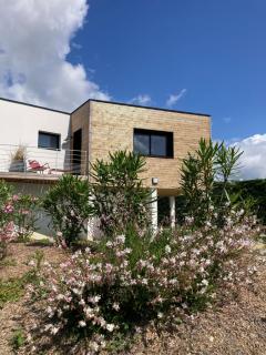 Superbe T2 "Les Enclos" - Vue panoramique, jardin à 5 mn des plages - 8