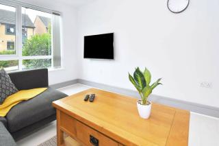 Kiln Side 3BDR House with Free Parking and Garden - 6