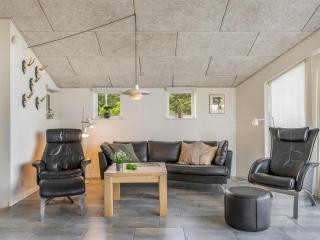 Holiday Home Harthagunni - 375m from the sea by Interhome - 9