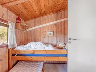 Holiday Home Antomine - 500m from the sea by Interhome - 5