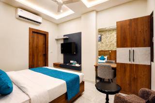hotel pride & restaurant - 1