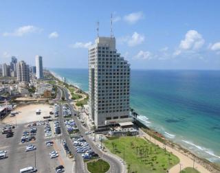 C Tower Sea View Studios - 3