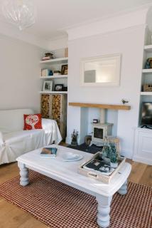 Edwardian elegance near beach - 6