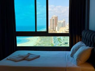 C Tower Sea View Studios - 0