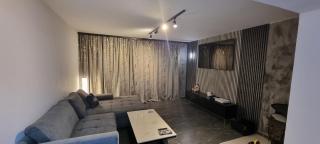Luxury apartment with garden and pool - 2