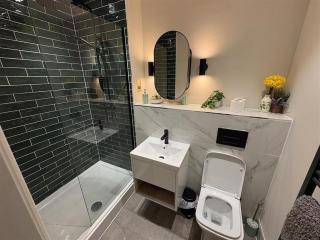 Stylish 2BR - Central Leeds - Prime Location - 1