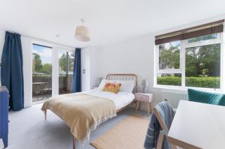 Clapham Apartment-Private Terrace-Easy Central Access - 7