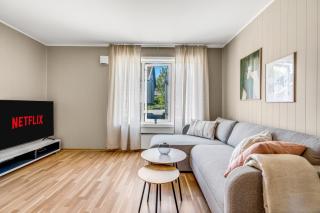 Amazing Arctic Stay l Downtown l Near Attractions - 0