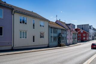 Amazing Arctic Stay l Downtown l Near Attractions - 9