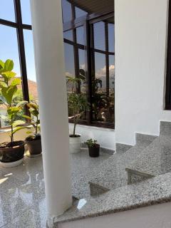 Hill Haven Guesthouse - 9