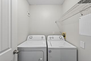 Cozy 2br Stay Near Work & Dining - 6