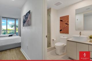 Modern Studio in Hallandale Resort Amenities - 4