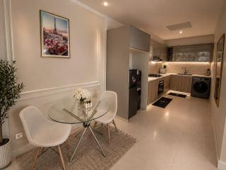 Modern Luxe 2 bedroom Westlands - 6