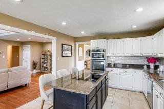 Great for Groups! Corinth Gem w/ Game Room & Pool - 3