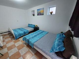 Apartament 2 camere centru aproape de plaja - 6