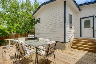 Easy Dtwn Access! Modern San Antonio Retreat - 8