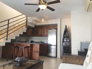 Condo great location beach close - 6