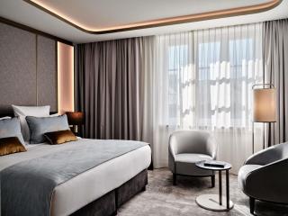 The Crown Krakow Center - Handwritten Collection ACCOR - 1