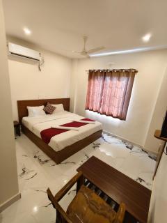Hotel Relax inn - 2