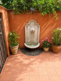 Charming Hollywood Townhome - 4