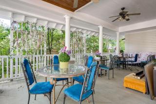 Luxe Victorian Mansion in Downtown Jax! - 9